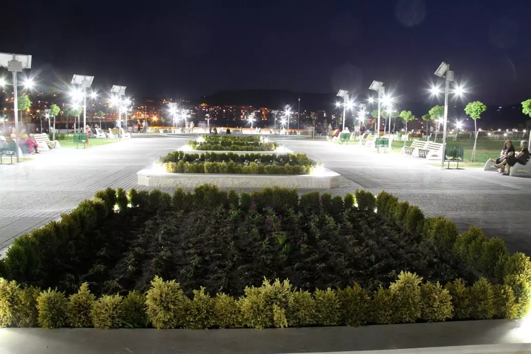 iluminacion zonas publicas mantenimiento instalaciones fontanería parques y plazas